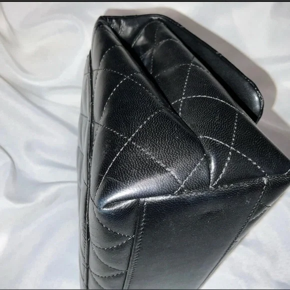 Excellent Chanel Kelly Top Handle Black Silver Hardware Medium 10” - Picture 4 of 8